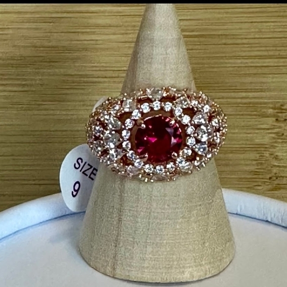 Gold plated ring red Sz 9 pinky Gemstone